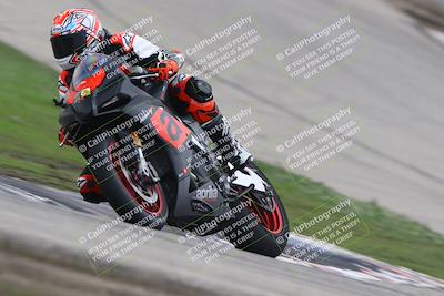 media/Nov-29-2025-TrackDaz (Sat) [[10ae2d9bce]]/A Group/Session 3 (Outside Grapevine)/